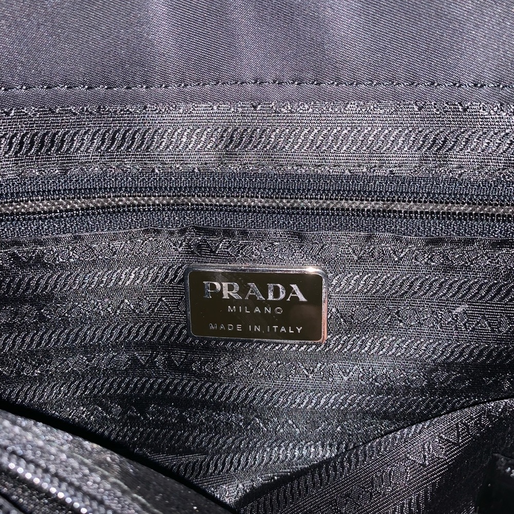COPY - COPY - Prada tote bag - Picture 3 of 8